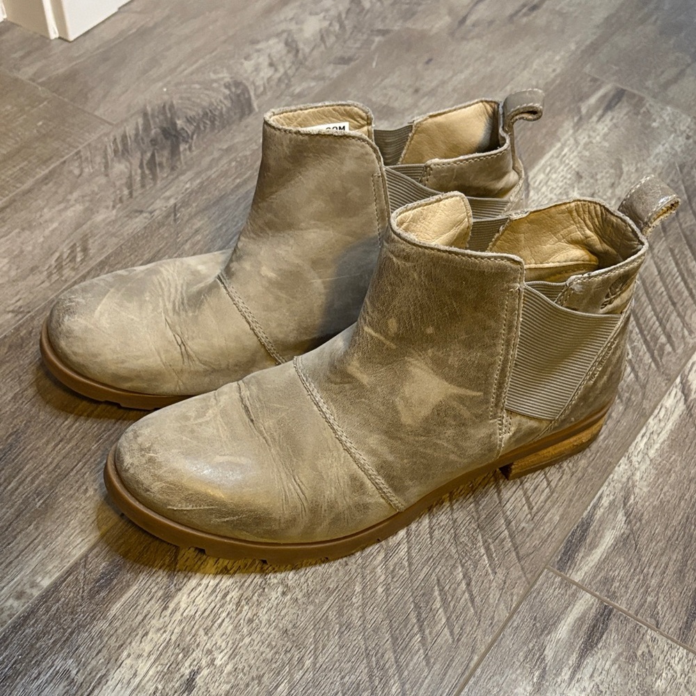 Sorel Gray Ankle Boots